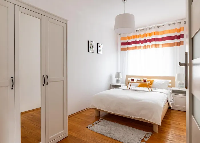 Wroclaw Apartment - Balcony, Park And Tram Nearby - By Rentujemy
